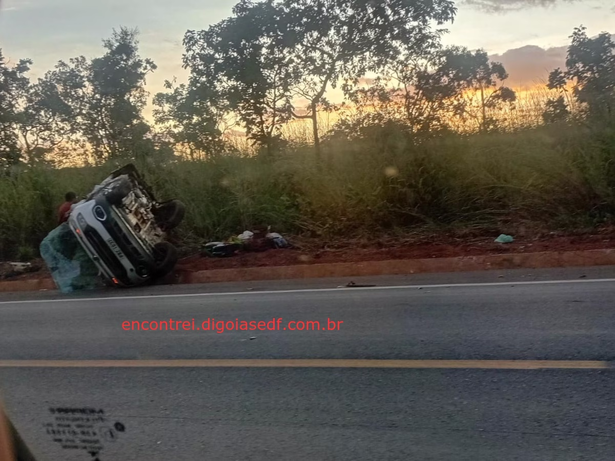 Grave acidente na BR-020 entre Formosa e Bezerra deixa mortos e feridos