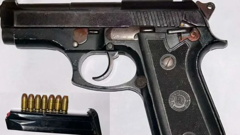 Arma usada no confronto com a CPE em Santa Rosa, apreendida pelos policiais.