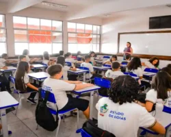 Governo de Goiás convoca 250 professores aprovados no concurso da Seduc.
